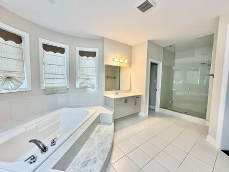 For Lease - 28 Larkin Avenue, King, Ontario - Photo 3