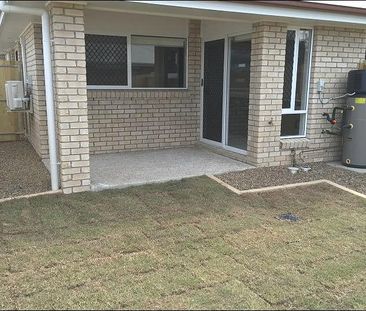 2/19 Brushbox St, Ripley, QLD 4306 - Photo 3