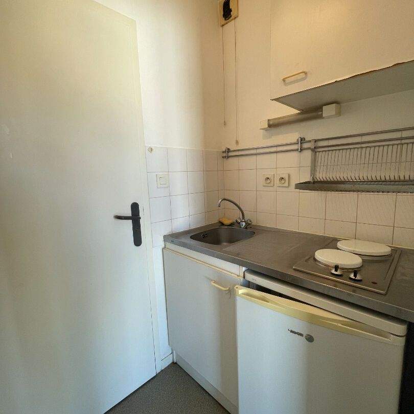 Location Appartement 1 pièce 17m² RENNES 35700 - Photo 1