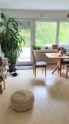 Cool, preisgünstig, zentral, praktisch - Ihre neue Wohnung mit Balkon - Photo 1