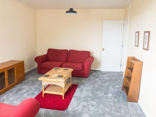 4 bedroom house to rent - Photo 1