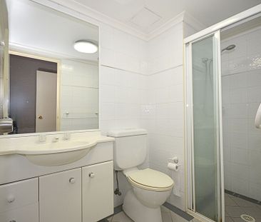 2 Bedroom Apartment with Great Views!! - Photo 5