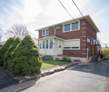 For Lease - 415 Chatham Street Unit# UPPER, Brantford, Ontario - Photo 1