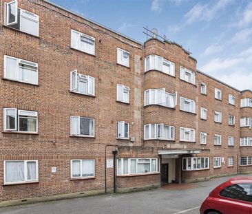 2 Bed Flat, Bridge Court, E10 - Photo 3