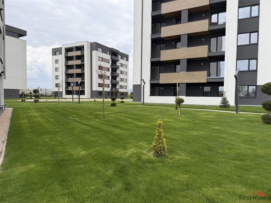Ap premium- de lux, bloc nou, etaj 2(lift), parcare, zona de - Photo 1