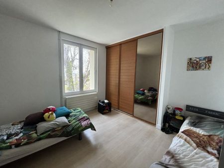 Location Maison 6 pièces 196m² BON ENCONTRE 47240 - Photo 4