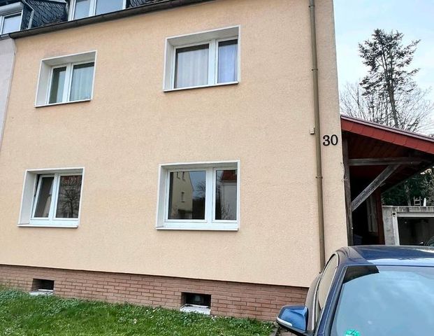 Dachgeschosswohnung (DG) – 40 m² – 2 Zimmer – frisch renoviert - Foto 1
