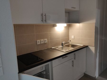 Location Appartement 1 pièce 35m² ARGELES SUR MER 66700 - Photo 2