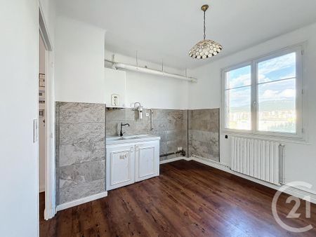 Location Appartement 4 pièces 92m² AJACCIO 20090 - Photo 5