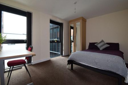 3 bedroom apartment to rent - Photo 5