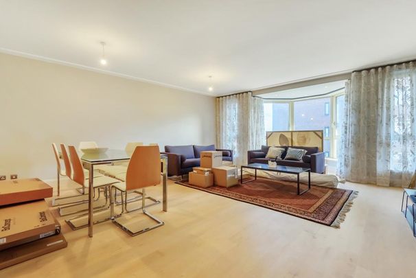 Queens Terrace, St Johns Wood NW8 - Photo 1