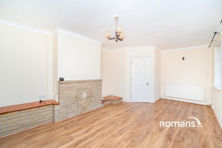 3 bedroom semi-detached house to rent - Photo 2