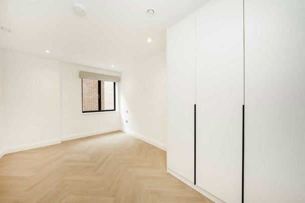 Beechcroft Avenue, Golders Green, NW11 - Photo 1