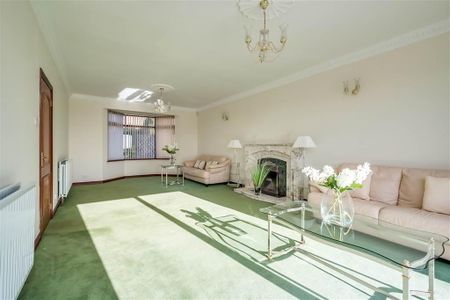 8 Royal Lodge Mews, Off Purdysburn Road, Belfast, BT8 7YT - Photo 3