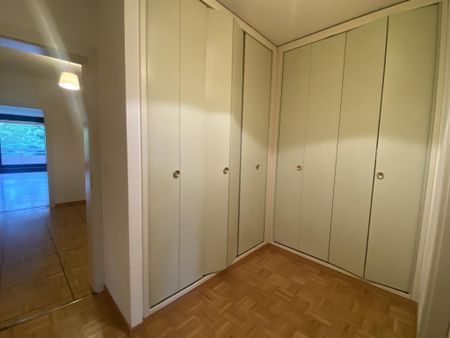 Spacious 4-room apartment on the 3rd floor - Foto 3