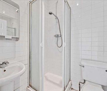 Streatham High Road, London, SW16 - Photo 2