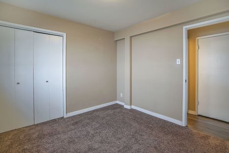 1726 11 Street SW, Calgary - Photo 4