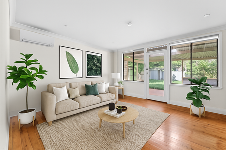 Character filled family home offering an abundance of natural light and open spaces - Photo 2