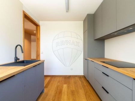 4 room luxury Apartment for rent in Matosinhos, Distrito do Porto - Photo 3