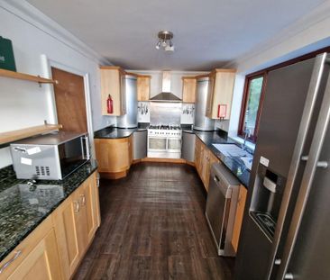 1 bedroom in a house share to rent - Photo 3