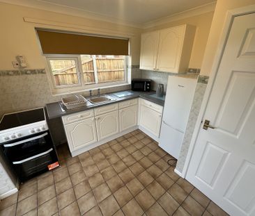 North Road, Great Yarmouth, Hemsby - Photo 5