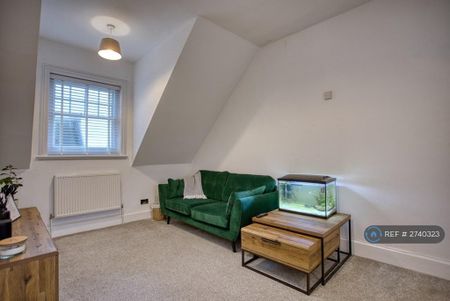1 bedroom flat to rent - Photo 2