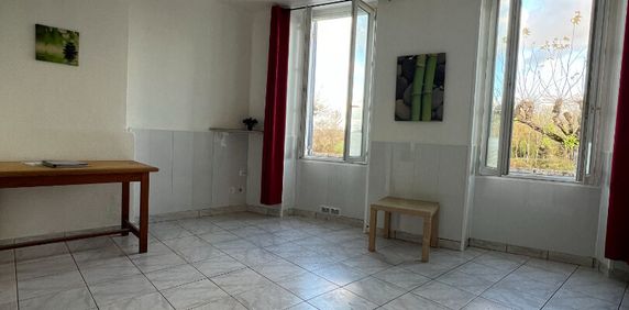 Appartement T1 Saintes à louer - Photo 2