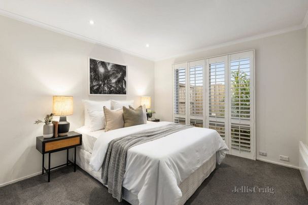 7 Carinya Avenue, Aspendale - Photo 1