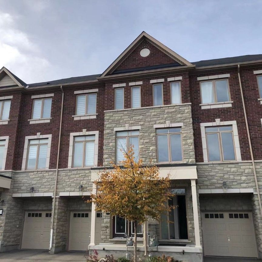 For Lease - 432 Ladycroft Terrace Unit# Upper, Mississauga, Ontario - Photo 1