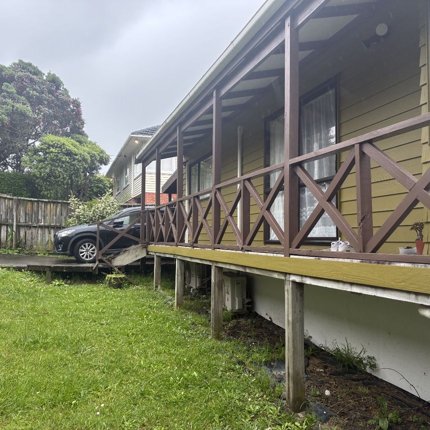 Tidy Family Home - Photo 1