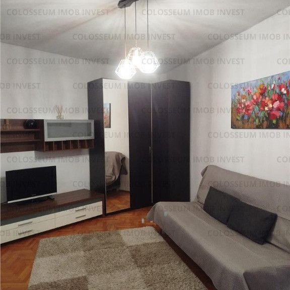 COLOSSEUM: Garsoniera renovat mobilata utilata Centrul Istoric Saguna - Fotografie 1