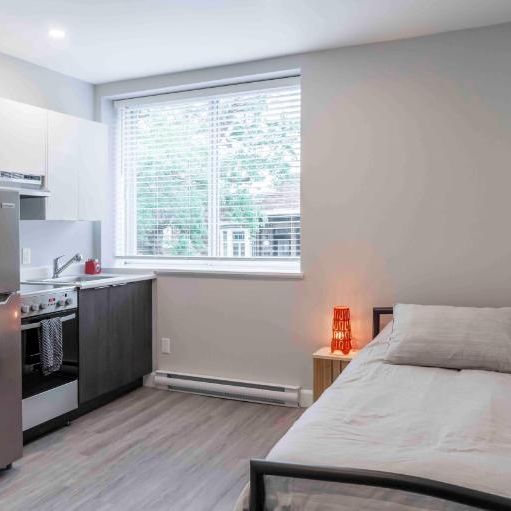 Studio rénové - Métro Crémazie - Photo 1