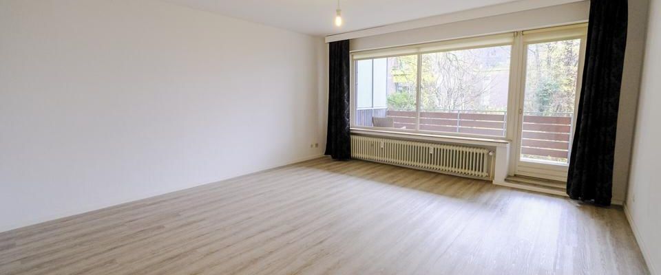 Helle 2-Zimmer-Wohnung mit großem Balkon in begehrter Lage Schwachhausen! - Foto 1