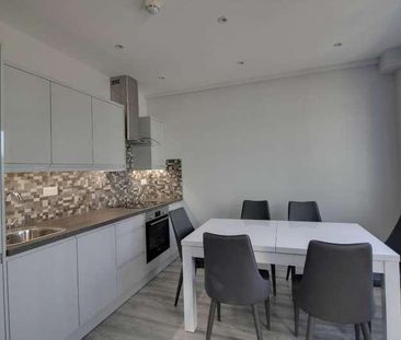 High Street, Southend On Sea, Essex, SS1 - Photo 5