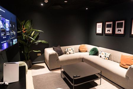 1 bedroom private hall to rent - Photo 3