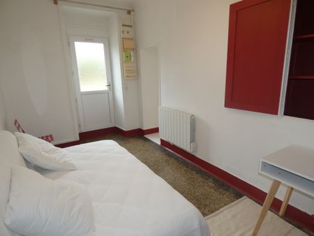 Location Appartement 2 pièces 44m² JOIGNY 89300 - Photo 4