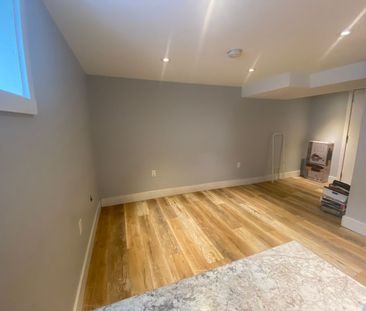 For Lease - 148 Penetang Street Unit# Lower, Barrie, Ontario - Photo 5