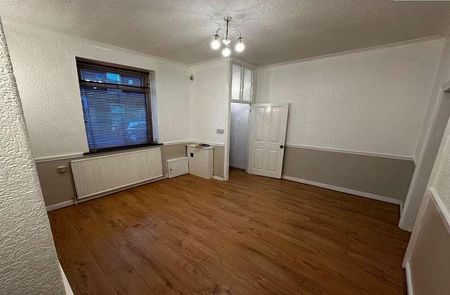 Butterworth Street, Chadderton, Oldham, Greater Manchester, OL9 - Photo 2