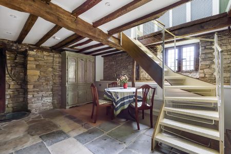 Long Street, Tetbury, GL8 - Photo 3