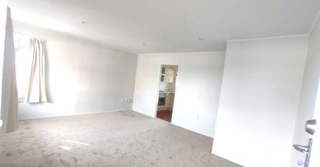 2 Bedrooms Unit in Pakuranga - Photo 4