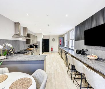 1 bedroom in a house share to rent - Photo 4