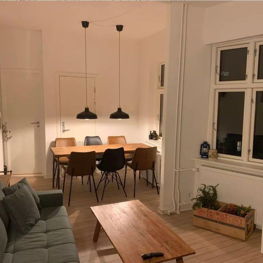 <b>Skøn delevenlig lejlighed i hjertet af Aalborg</b> - Foto 1