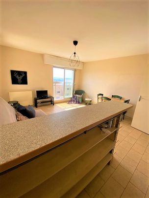 Dernier etage, vue mer. - Photo 1