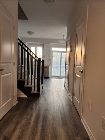 For Lease - 461 Blackburn Drive Unit# 129, Brantford, Ontario - Photo 2