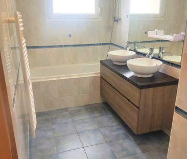 Location Appartement 4 Pièces de 84m² avec Balcon - Photo 5