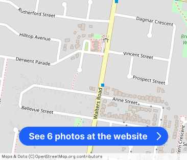 “Private driveway and parking” - Photo 1