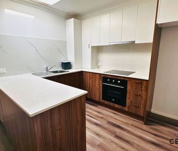 Spacious Family Home in a Convenient Blacktown Location - Photo 5