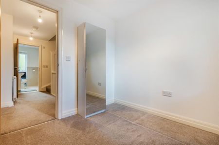 4 bedroom townhouse to rent - Photo 4