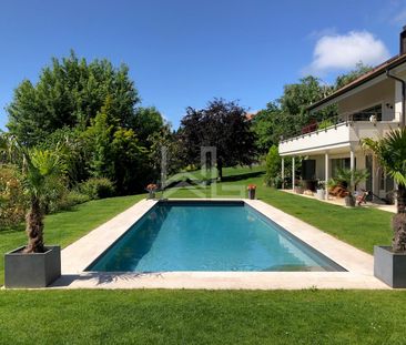 Beautiful contemporary and panoramic view - Foto 5