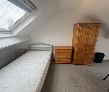 Garth Terrace, Burton Stone Lane - P1277 - Photo 6